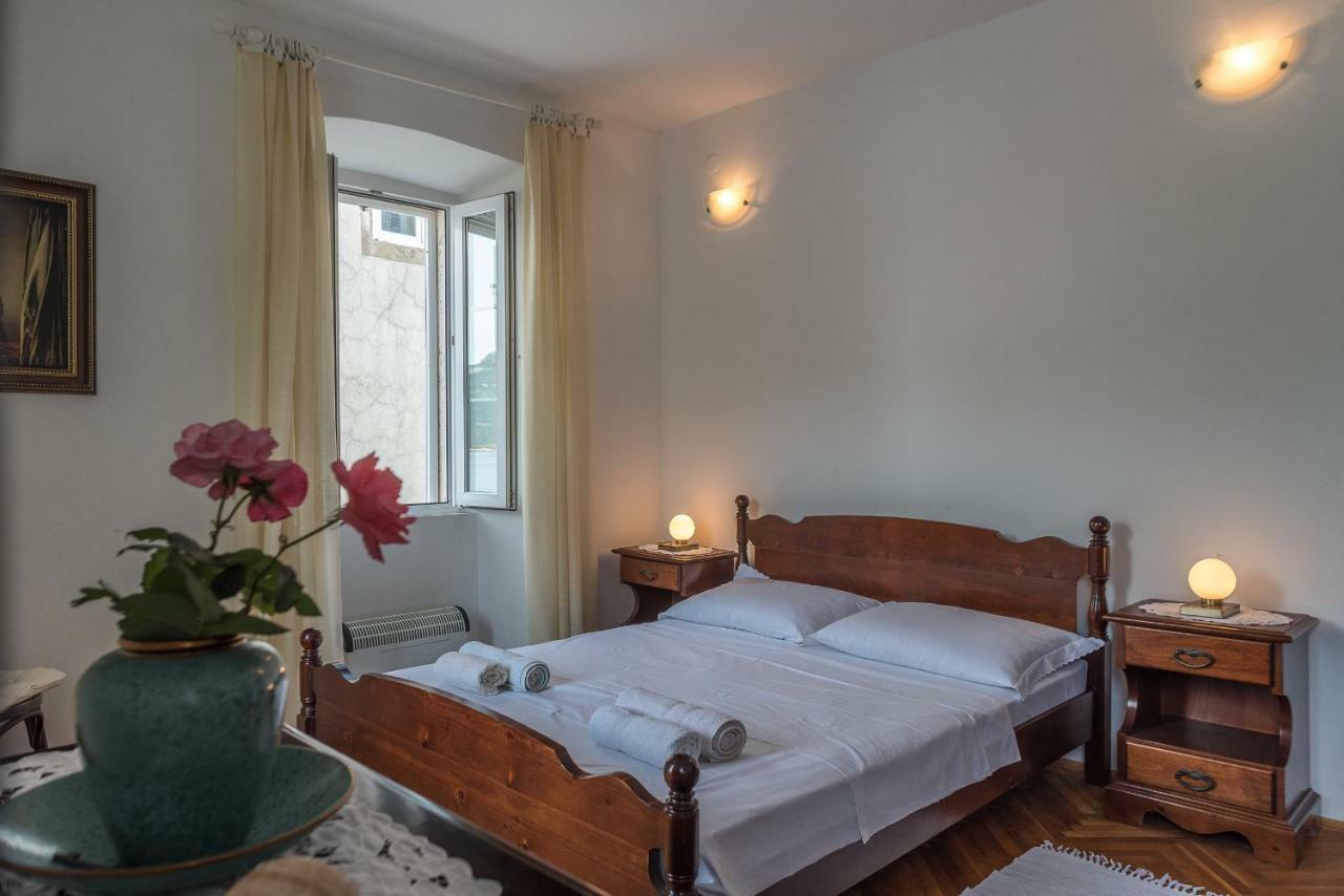 Apartment Matijas Trstenik  Ngoại thất bức ảnh